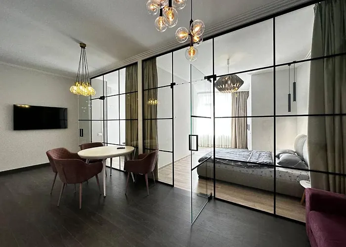 Sea Symphony 3-bedrooms Lux Apartment Odesa